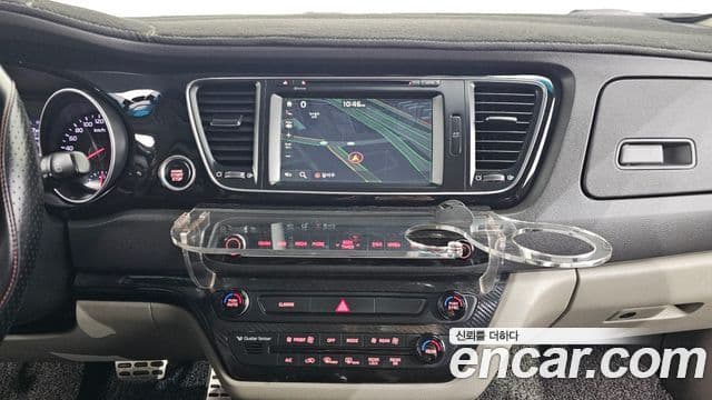 Kia All New Carnival Prestige, 2015 16