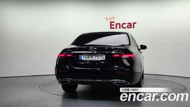 Mercedes-Benz E-класс W213 Exclusive, 2023 4