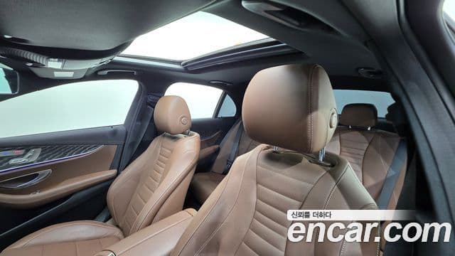 Mercedes-Benz E-класс W213 Exclusive, 2023 12