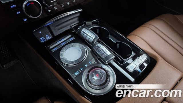 Genesis G80 (RG3) бензин 2.5 турбо AWD, 2021 9