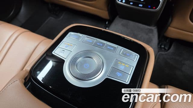 Genesis G80 (RG3) бензин 2.5 турбо AWD, 2021 18