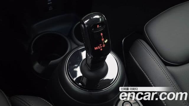 Mini Cooper 3세대, 2024 9