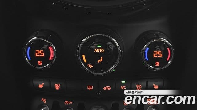 Mini Cooper 3세대, 2024 15