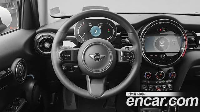 Mini Cooper 3세대, 2024 18