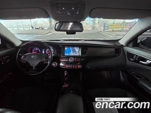 Kia K9 Special, 2013 8