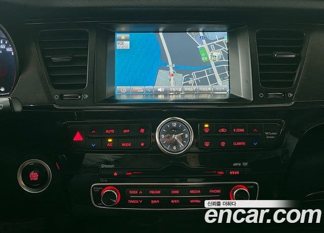 Kia K9 Special, 2013 11