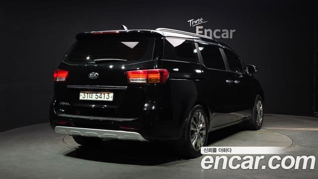 Kia All New Carnival Prestige, 2015 2