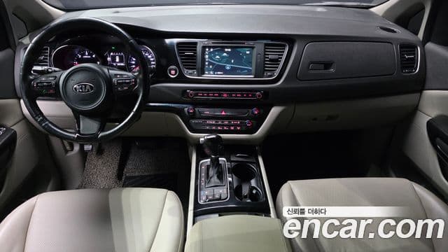 Kia All New Carnival Prestige, 2015 7