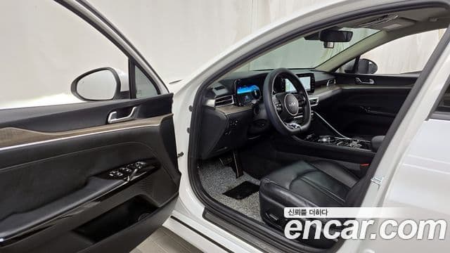 Kia K5 3세대 Noblesse, 2022 10