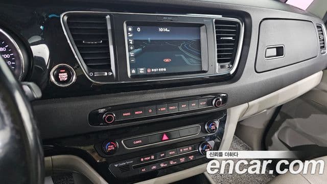 Kia All New Carnival Noblesse, 2018 16