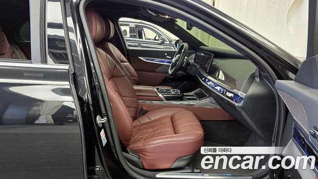 BMW 7시리즈 (G70) 740i sDrive M Sport, 2023 11
