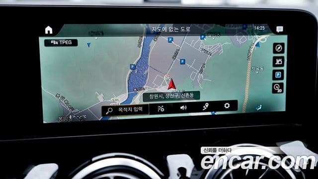 Mercedes-Benz GLA-класс H247 GLA250 4MATIC, 2020 9