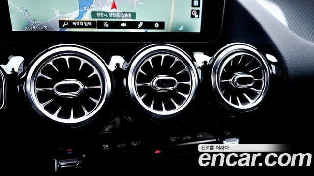 Mercedes-Benz GLA-класс H247 GLA250 4MATIC, 2020 10