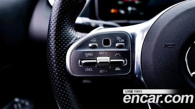 Mercedes-Benz GLA-класс H247 GLA250 4MATIC, 2020 16