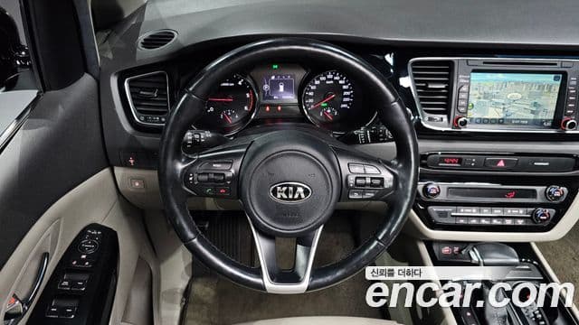 Kia All New Carnival Prestige, 2017 13