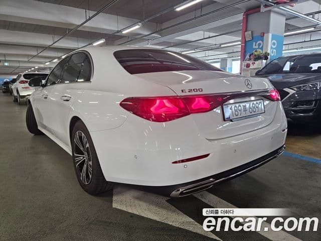 Mercedes-Benz E-класс W214 Avantgarde, 2025 6