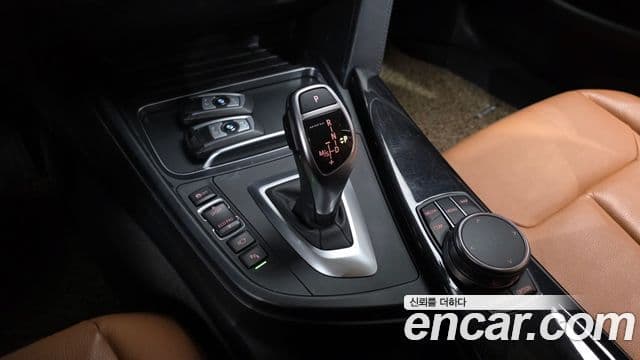 BMW 4시리즈 (F32) 420i Luxury Gran Coupe, 2018 9