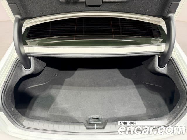 Hyundai Grandeur гибрид (GN7) Calligraphy, 2024 9