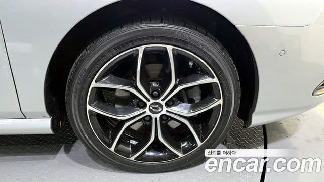 Renault Korea(Samsung) 뉴SM5 Platinum S/S Collection, 2014 все фото