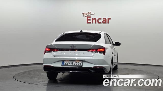 Hyundai Avante (CN7) Modern, 2021 4