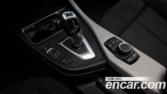 BMW 1시리즈 (F20) 118d M Sport Shadow 5도어, 2018 9
