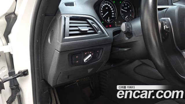 BMW 1시리즈 (F20) 118d M Sport Shadow 5도어, 2018 13