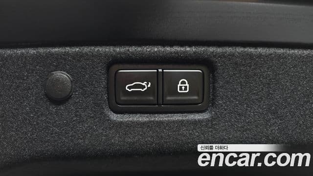 Kia The / новый New K5 3세대 Signature, 2024 20