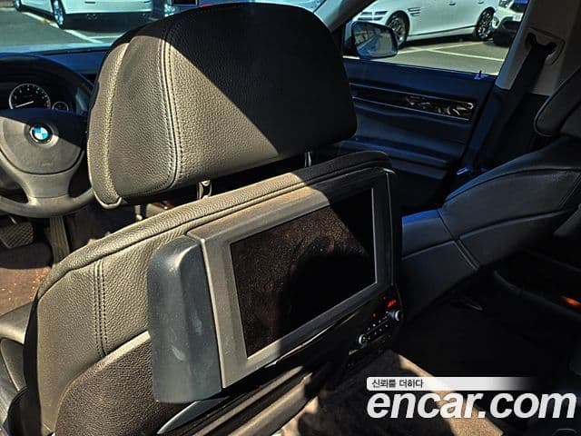 BMW 7시리즈 (F01) 750Li, 2009 13