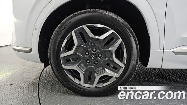 Hyundai The / новый New Santa Fe Calligraphy, 2023 все фото