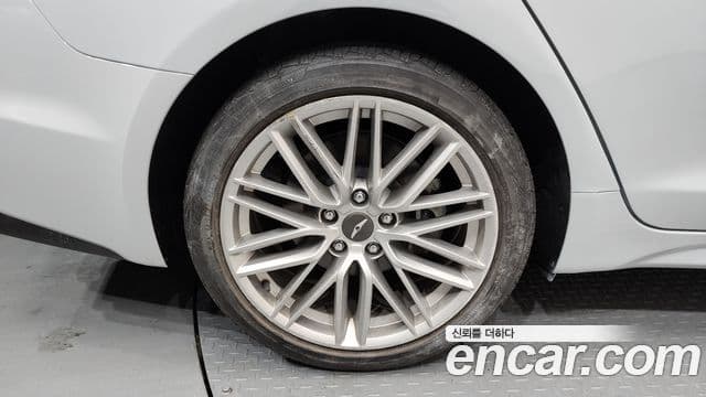 Genesis G70 Elite, 2019 все фото