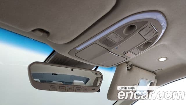 Genesis G70 Elite, 2019 18