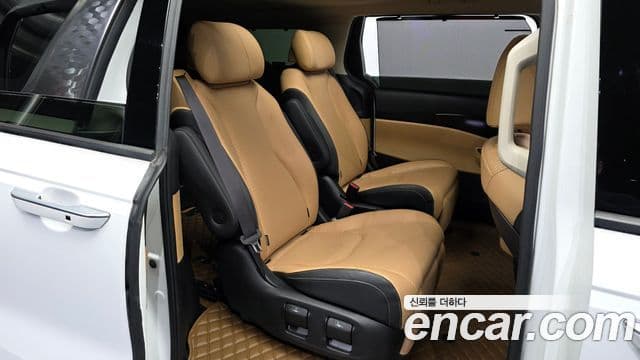 Kia Carnival 4세대 Signature, 2022 12