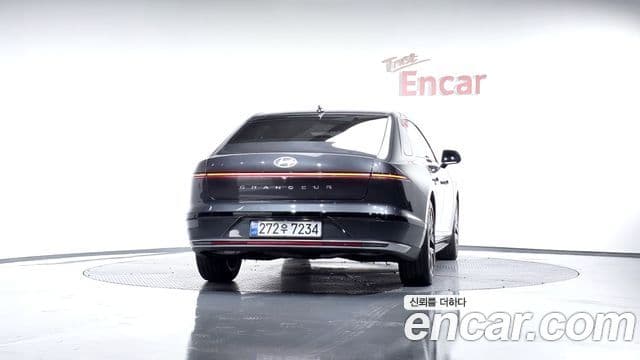 Hyundai Grandeur (GN7) Premium, 2023 4