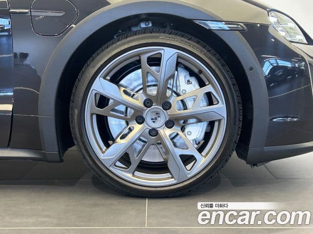 Porsche 타이칸 турбо Cross Turismo, 2025 6