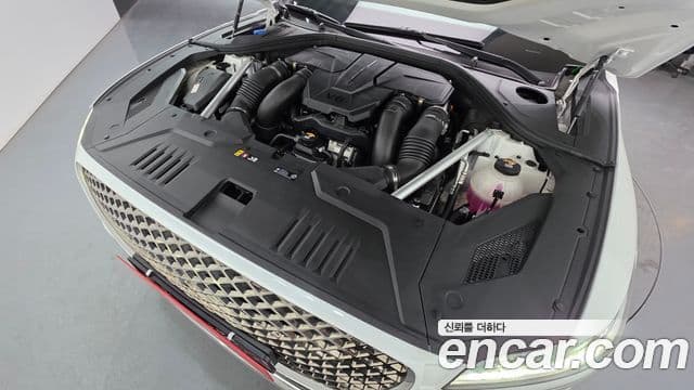 Genesis GV70, 2024 6