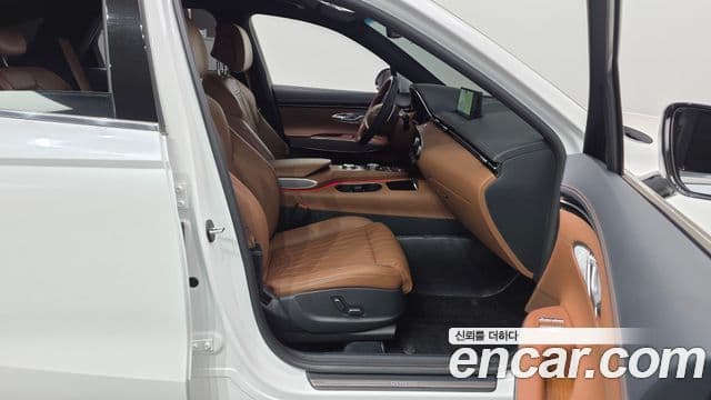 Genesis GV70, 2024 11
