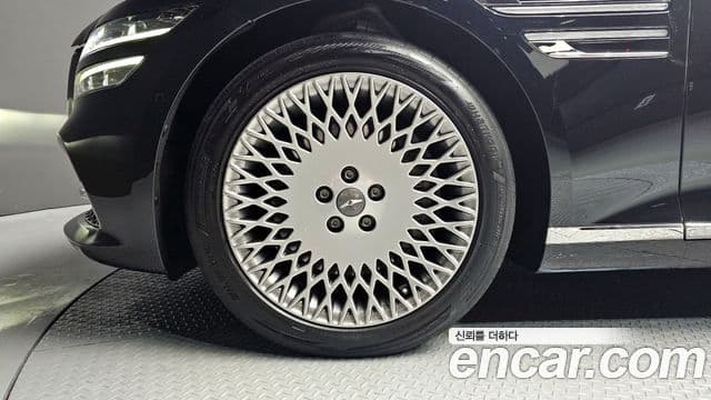 Genesis G80 (RG3) бензин 3.5 турбо AWD, 2022 все фото