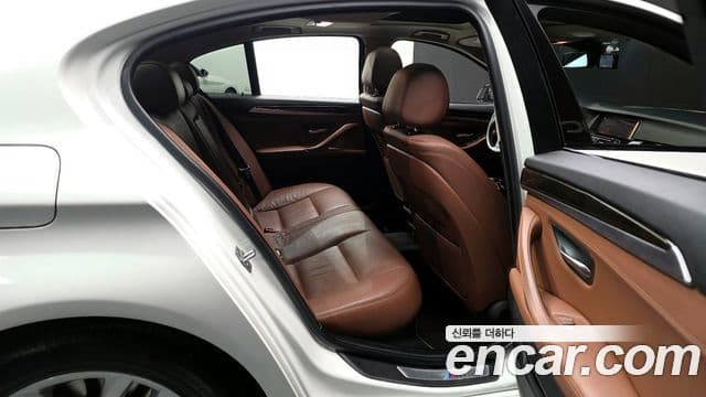 BMW 5시리즈 (F10) 528i xDrive M Aero Dynamic, 2016 12