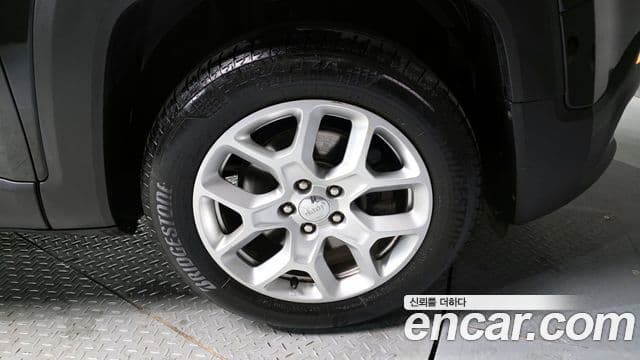 Jeep Renegade 2.4 Longitude, 2016 все фото