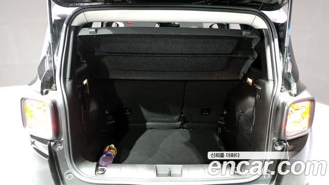 Jeep Renegade 2.4 Longitude, 2016 20