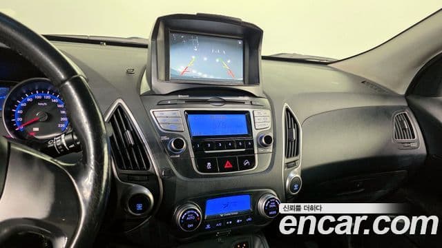 Hyundai Tucson ix Luxury, 2010 16