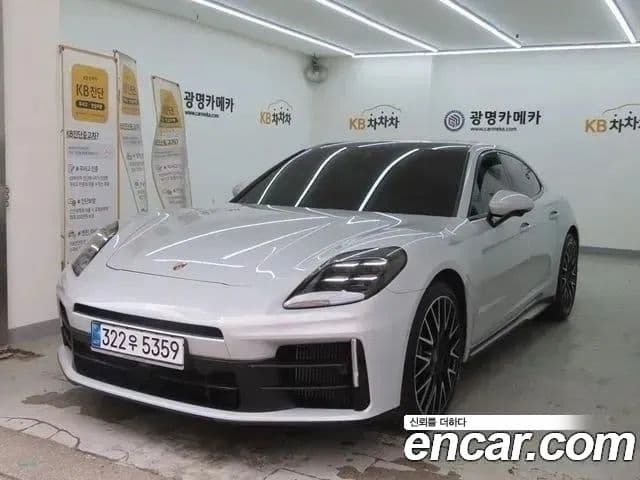 Porsche Panamera (976)