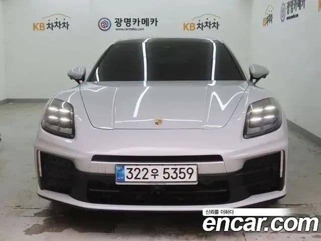 Porsche Panamera (976), 2025 3
