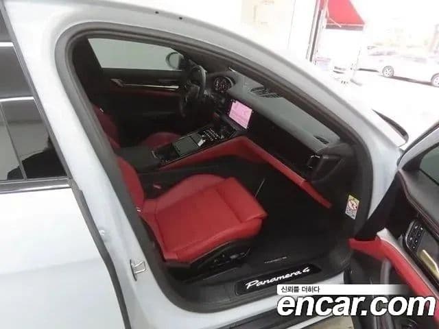 Porsche Panamera (976), 2025 9