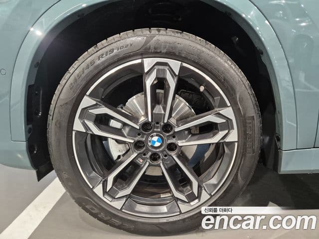 BMW X1 (U11) xDrive 20i M Sport, 2025 все фото