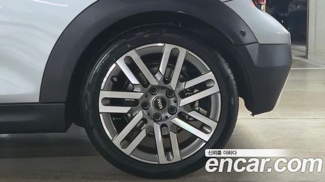 Mini Cooper C кабриолет 4세대 Classic, 2025 все фото