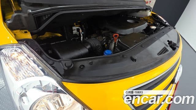 Hyundai Grand Starex 4WD детский перевозочный автомобиль, 2017 6