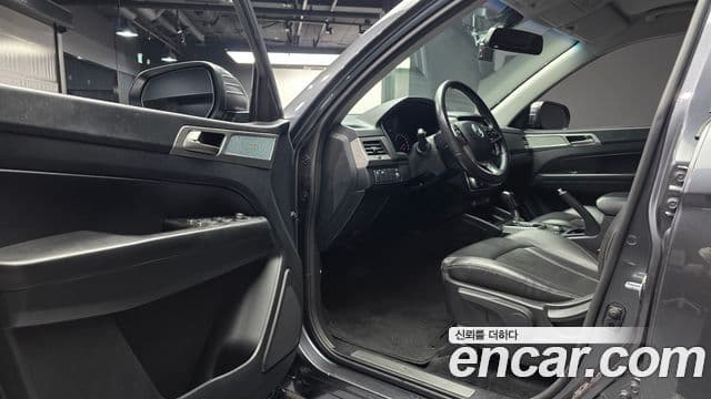 KG모빌리티(SsangYong) Rexton Sport Adventure, 2019 10