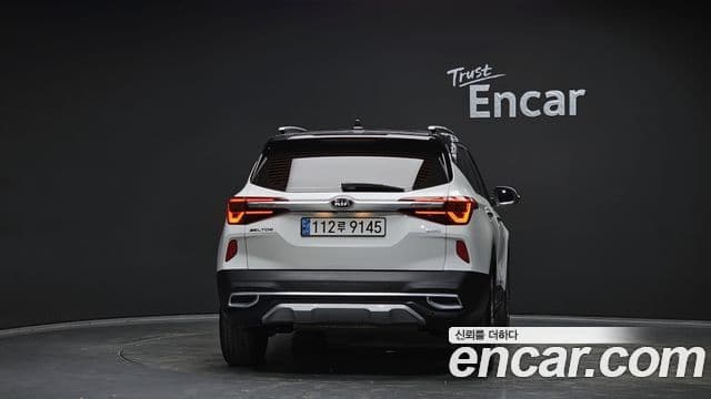 Kia Seltos Signature, 2021 4