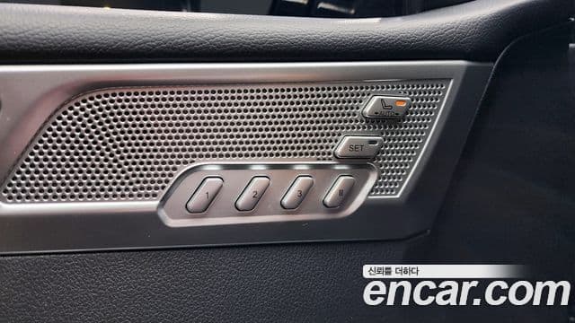 KG모빌리티(SsangYong) All New Rexton Signature, 2023 13